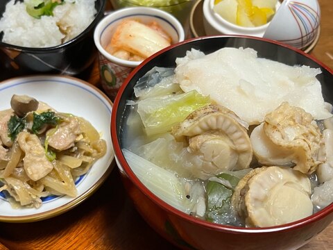 海鮮たっぷり、暖かお鍋